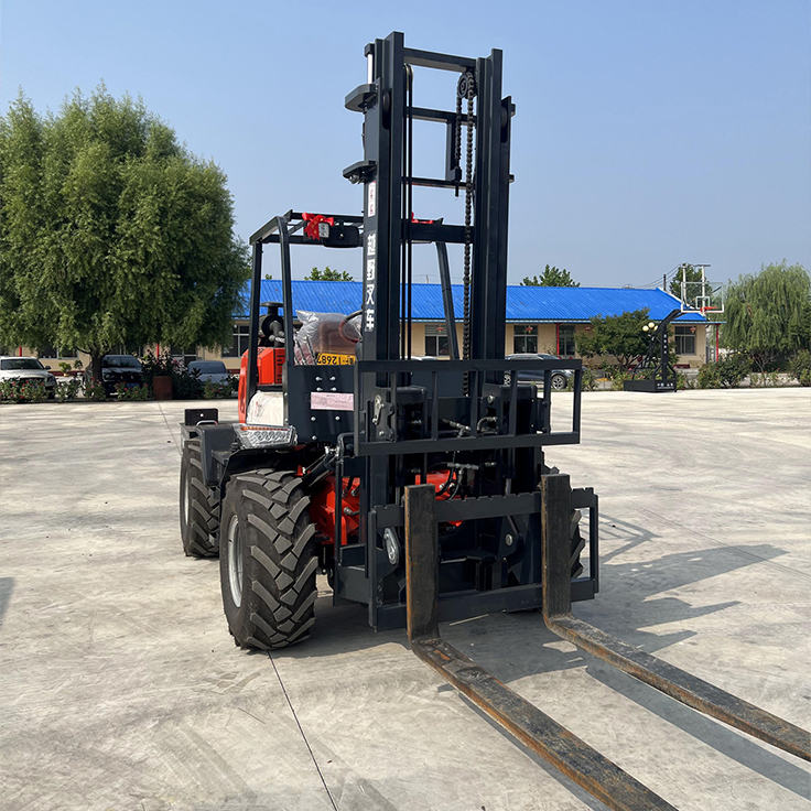 3.5吨越野叉车